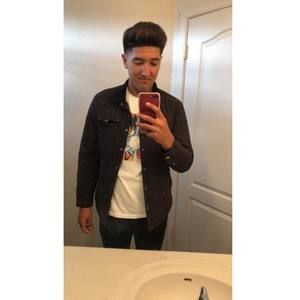 Meet your Posher, Erick